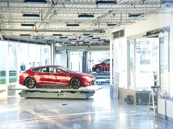 The car on the driverless Robotrack